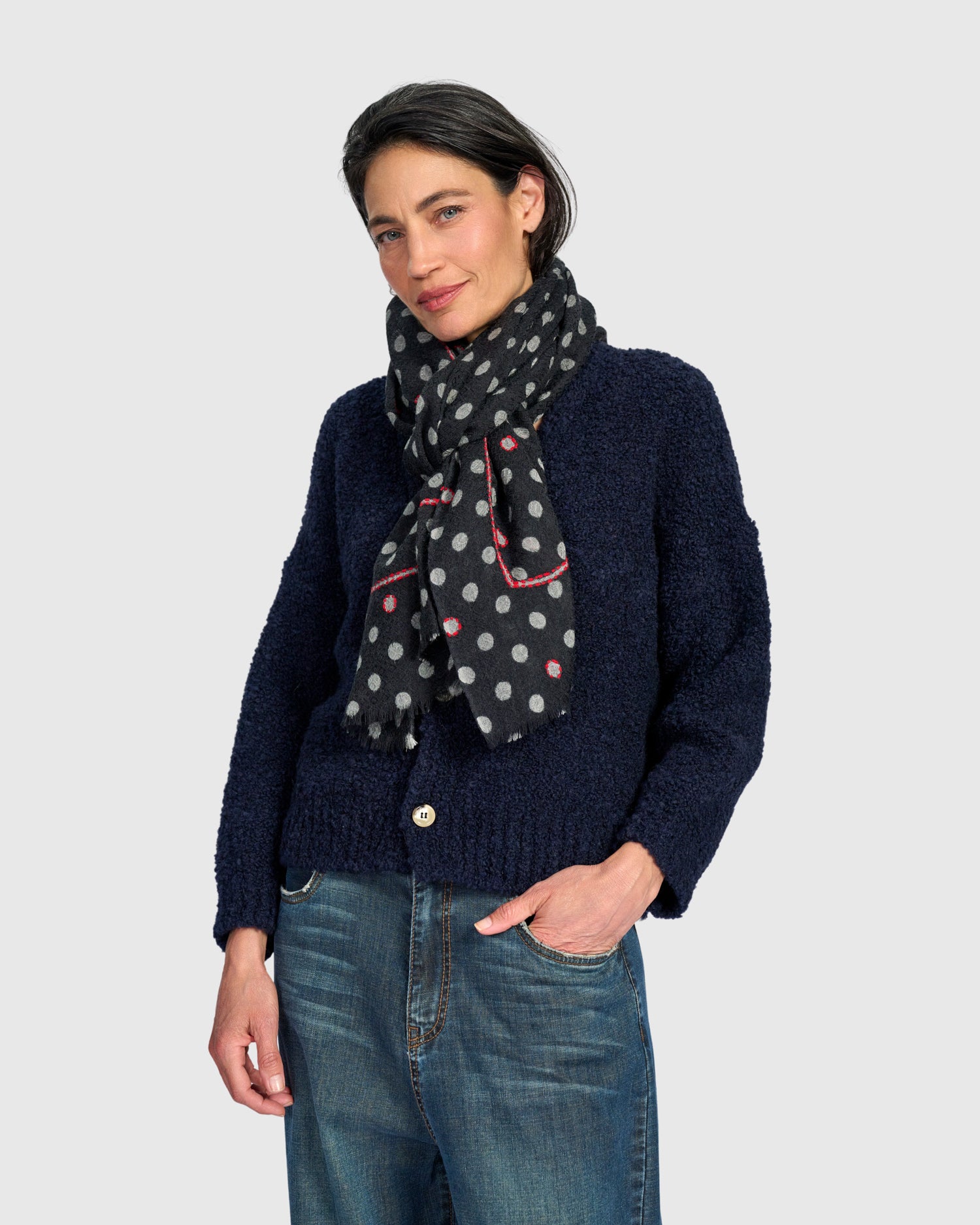 alembika-patty-schal-midnight-dot image 4