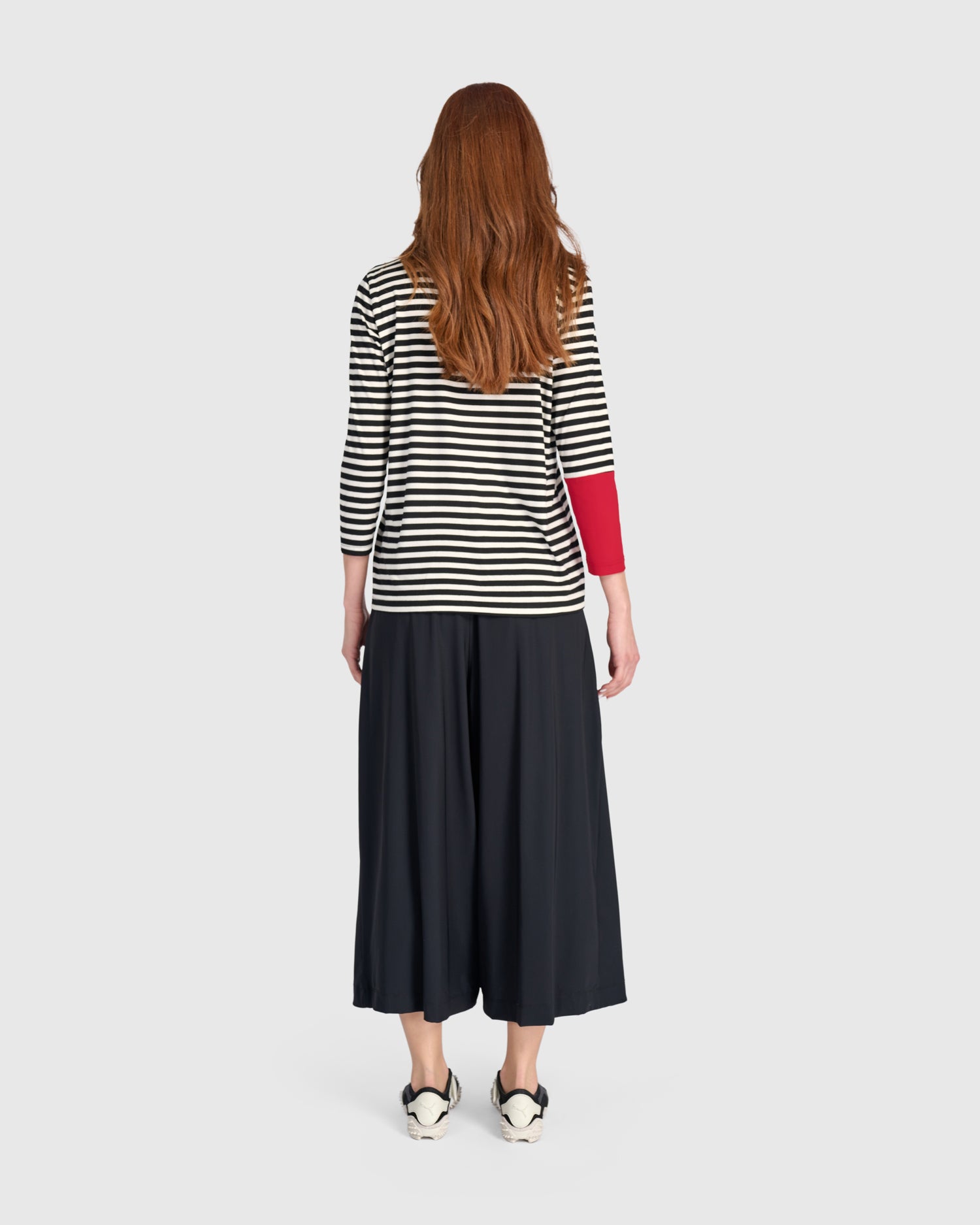 alembika-striped-stretch-tee-schwarz-wei-tt102s image 5