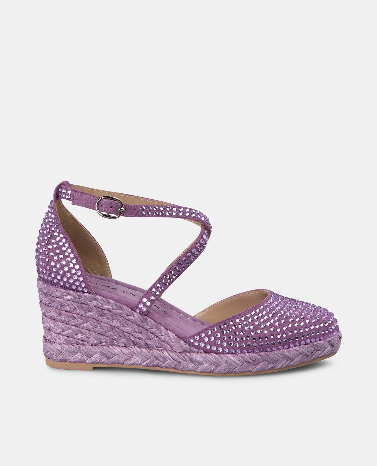 alma-en-pena-keilsandalette-mit-strass-riemen-und-5-cm-keil-in-violett image 1
