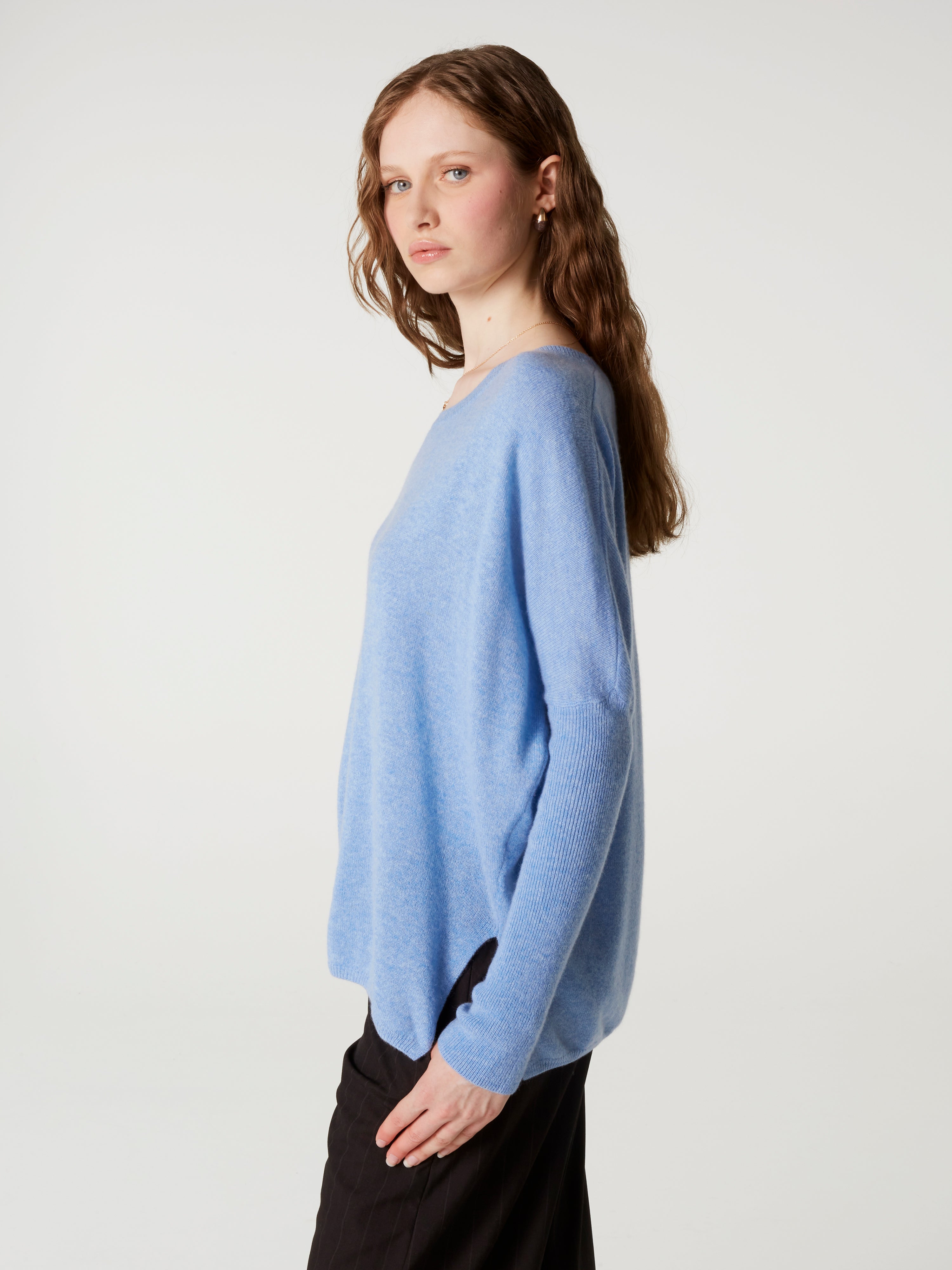 absolut-astrid-pullover-poncho-100-kaschmir-rundhals-langarm-blau-chambray-blue image 3