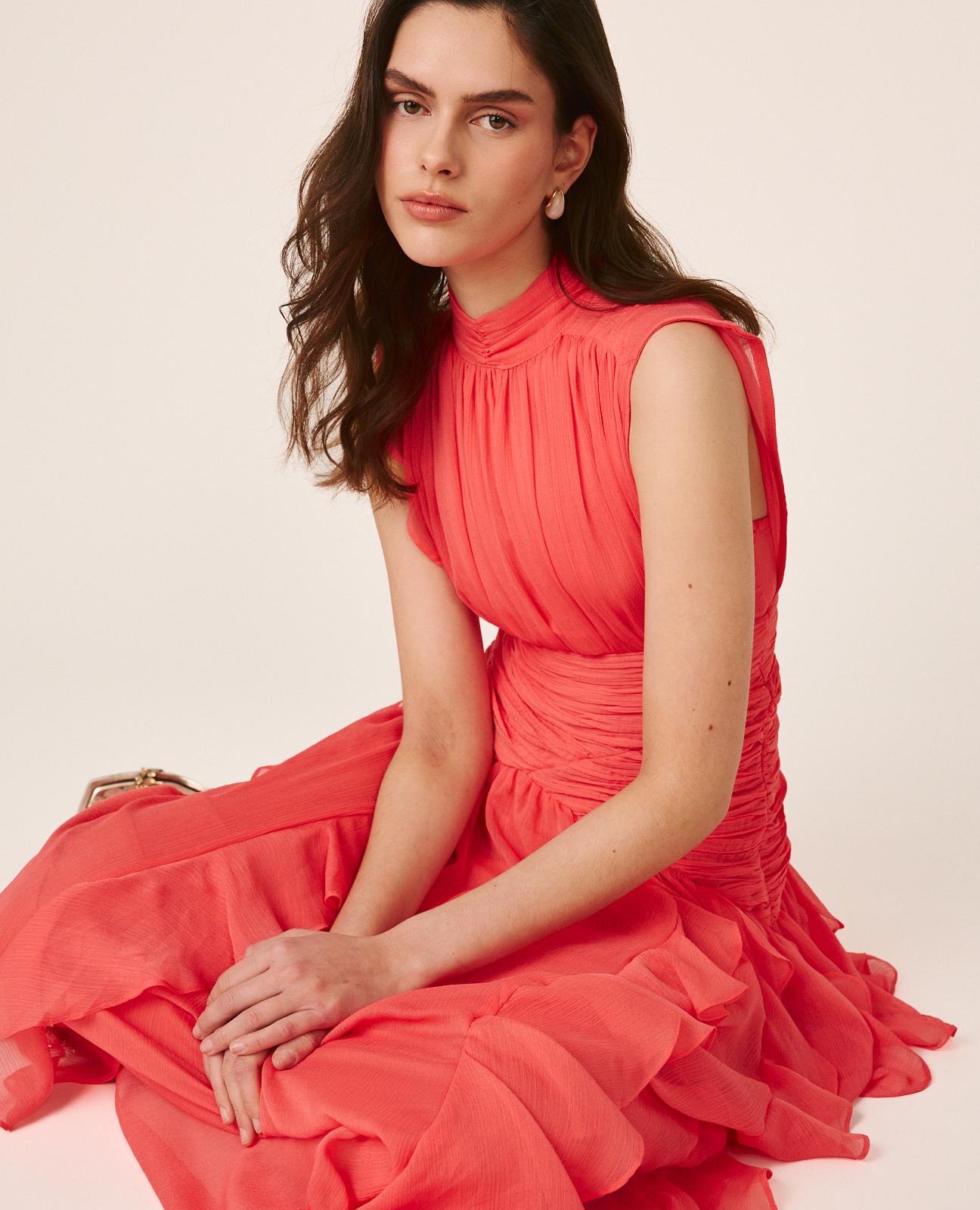 alma-en-pena-maxikleid-mit-r-schen-coral-rmelloses-langes-kleid image 4