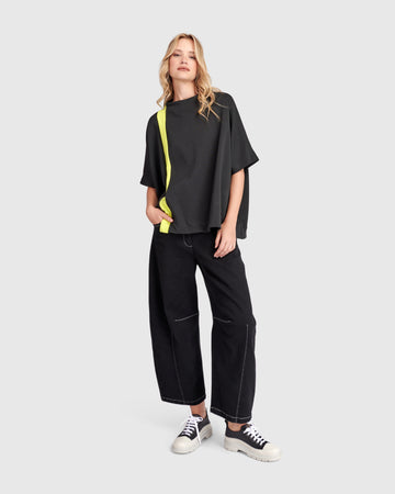 alembika-urban-buzz-boxy-top-soft-black image 6