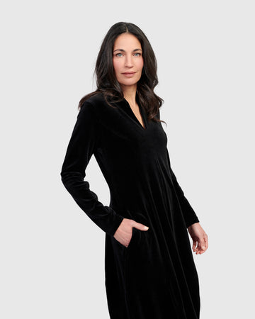 alembika-everyday-velvet-cocoon-dress-black-samtkleid image 7