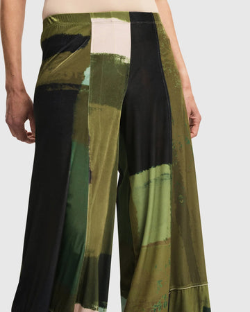 alembika-al-fresco-punto-hose-olive image 3