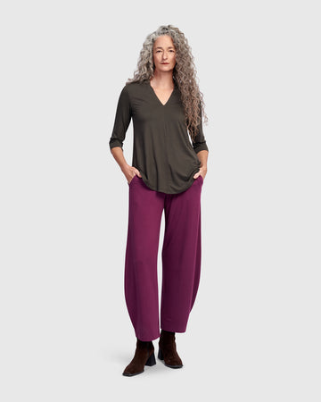 alembika-essential-v-neck-top-khaki image 6