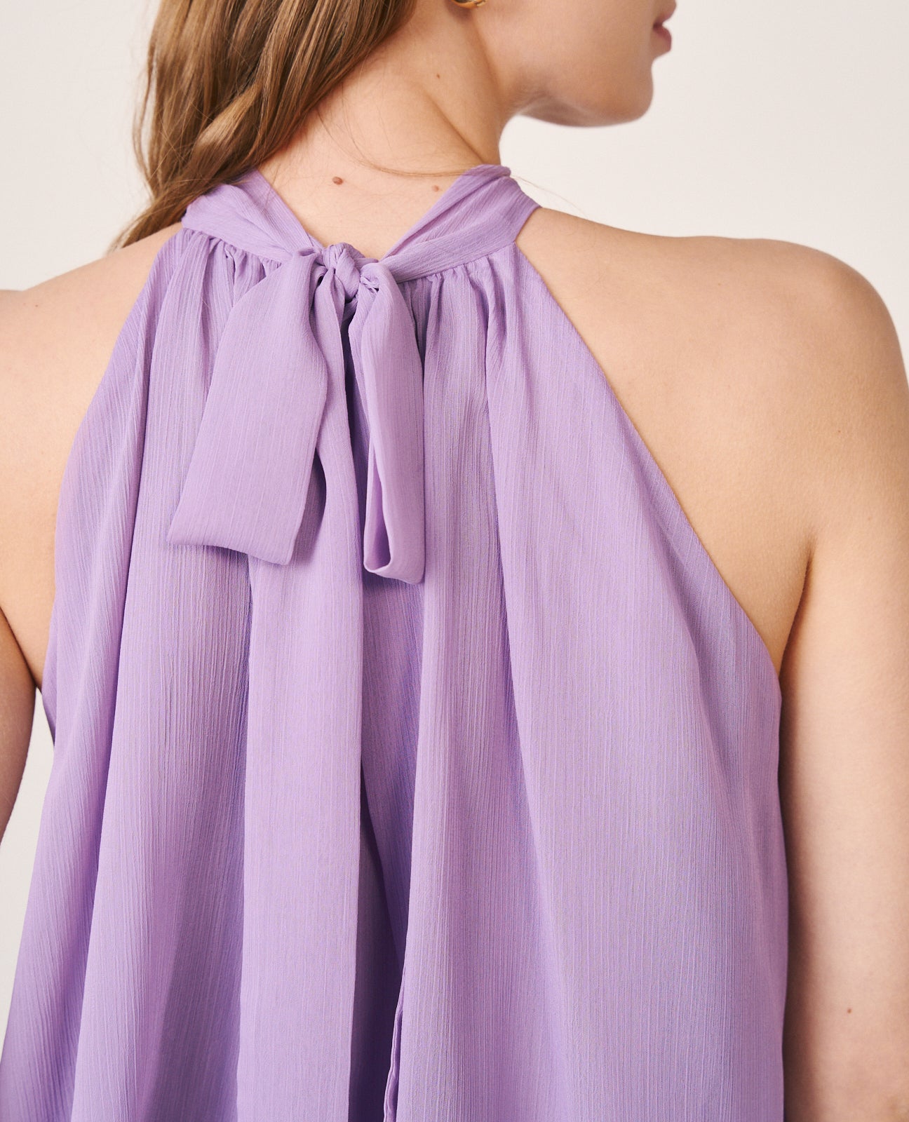 alma-en-pena-neckholder-bluse-chiffon-lila image 5