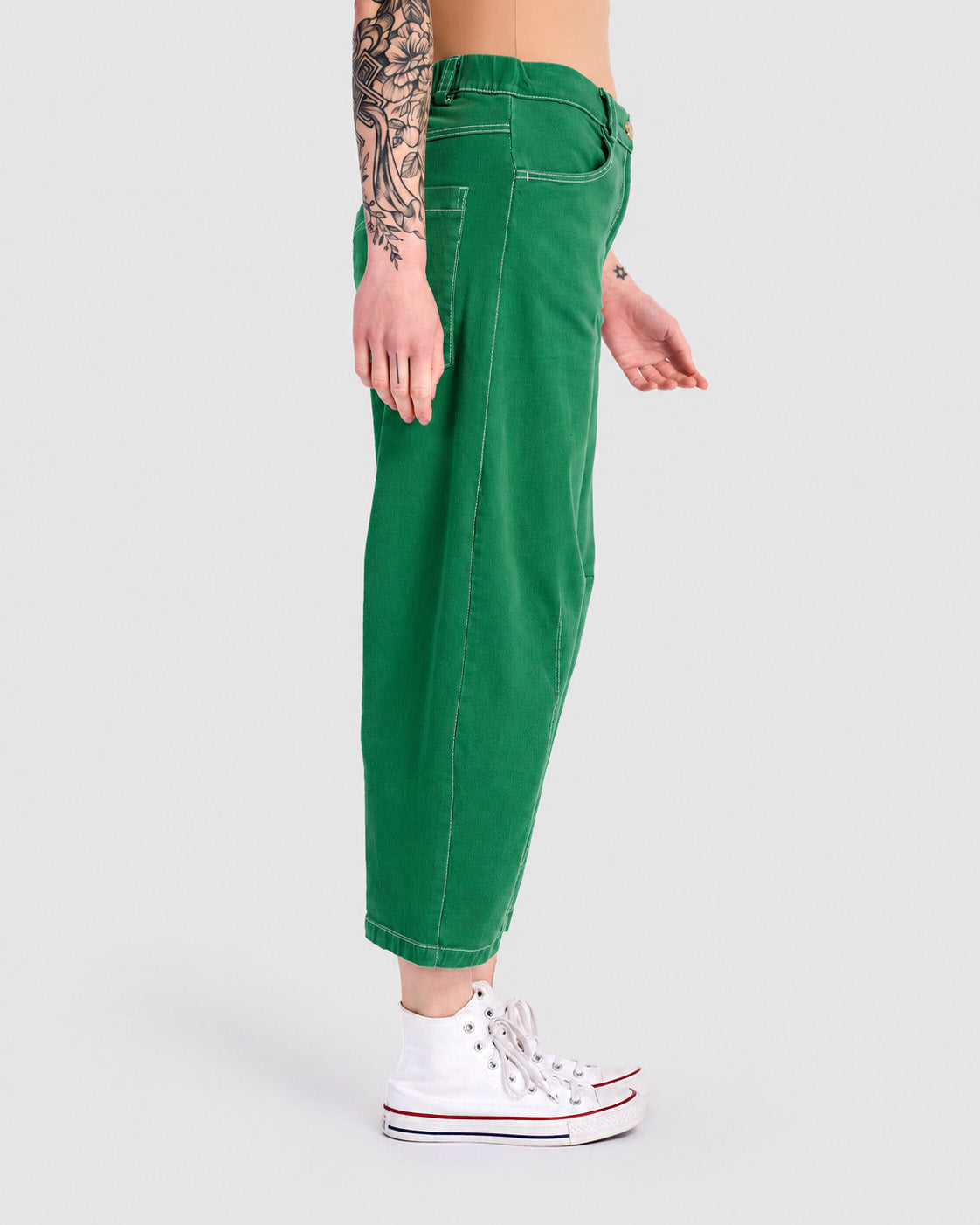 alembika-go-to-barrel-pants-emerald-damen-hose image 4