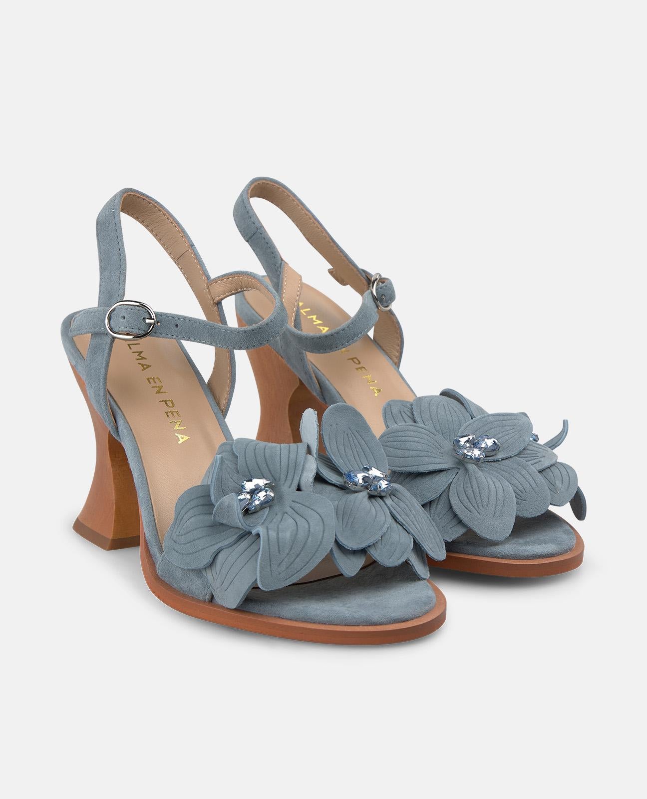 alma-en-pena-flower-detail-sandale-mit-holzabsatz-10-cm-blau image 3