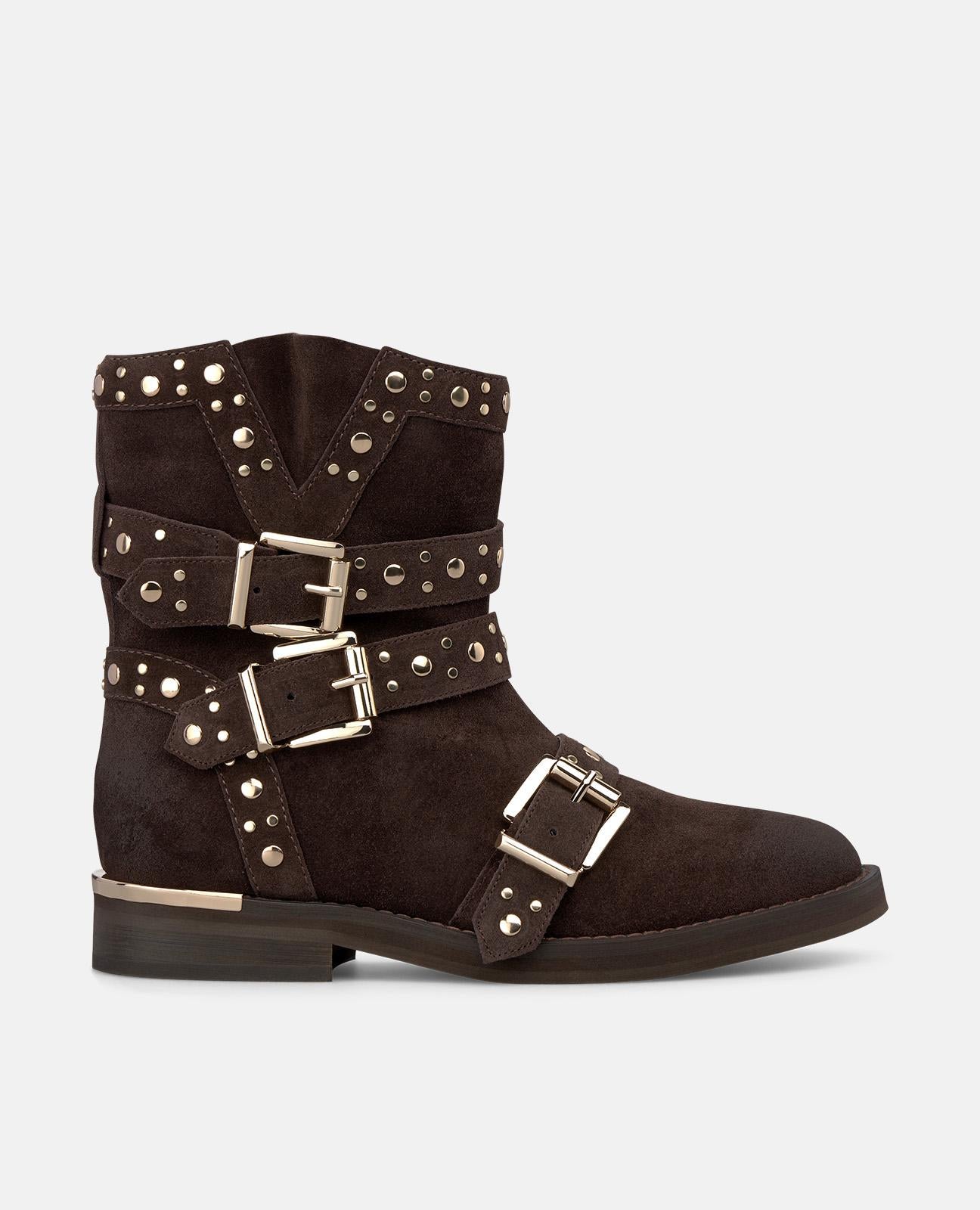 alma-en-pena-suede-boots-with-buckles-and-studs-flache-stiefelette-in-braun image 1