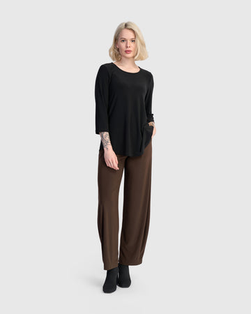 alembika-essential-slinky-crew-top-damen-shirt-schwarz image 3