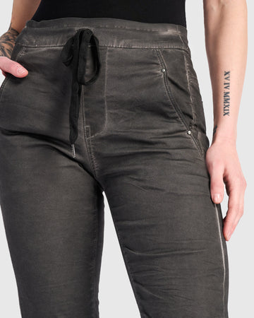 alembika-washed-iconic-stretch-jeans-steel image 3
