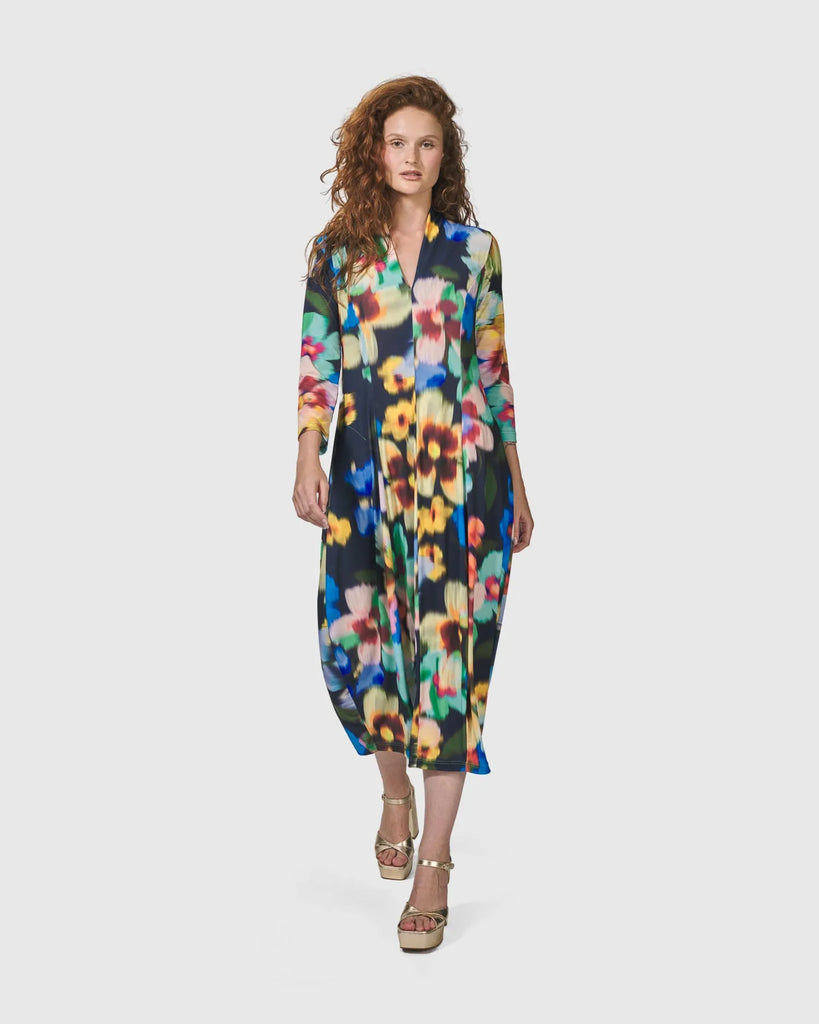alembika-forget-me-not-cocoon-kleid-garden-floral image 1