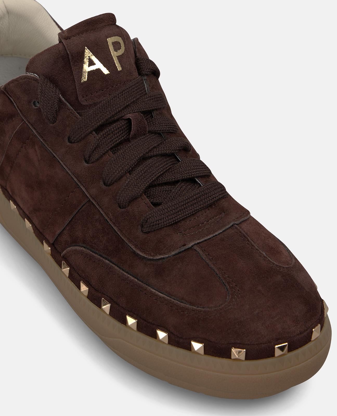alma-en-pena-sneaker-mit-metallic-nieten-braune-fell-sneaker image 4