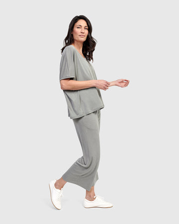 alembika-essential-lounge-hose-saladin-cropped image 8