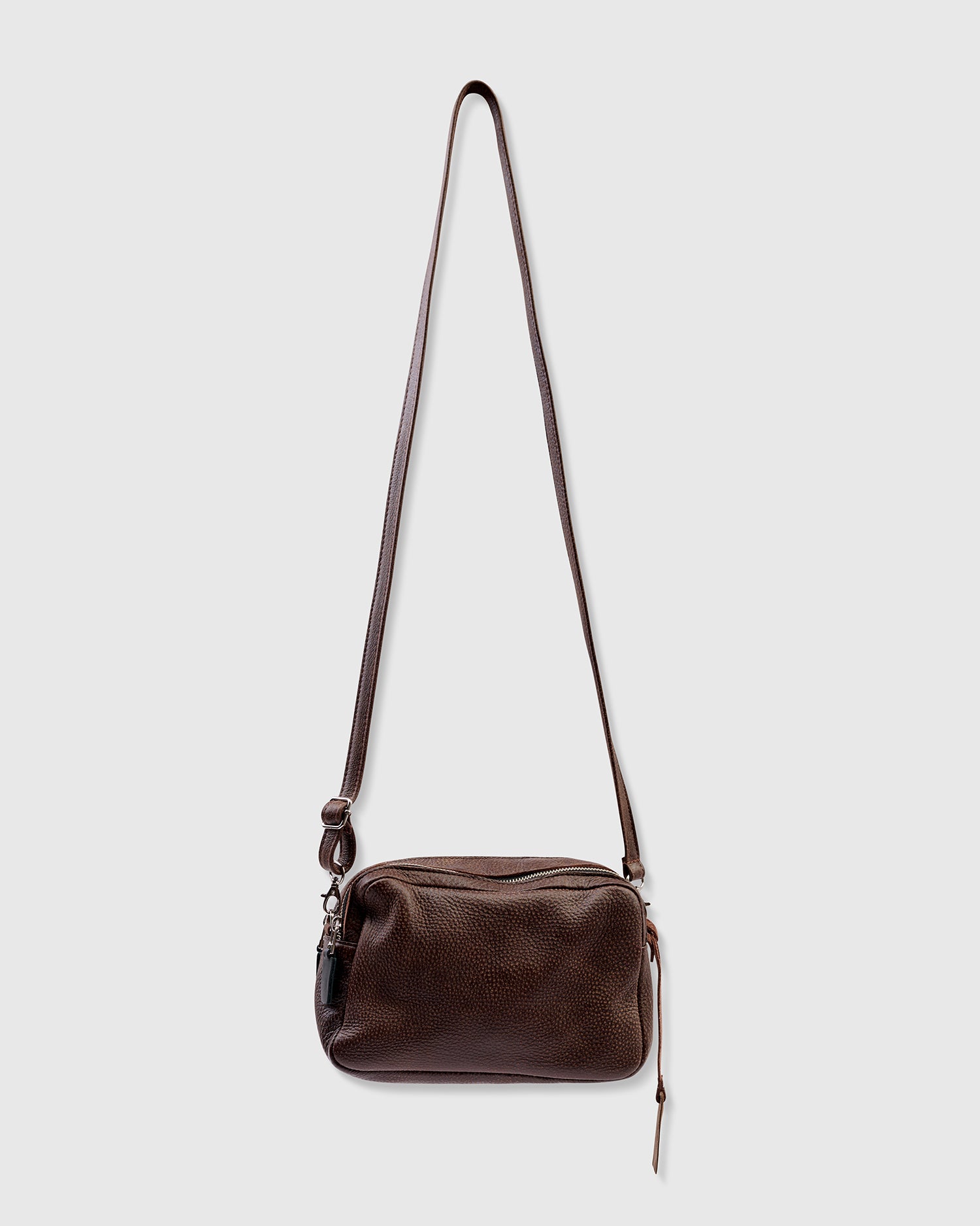 alembika-twin-zip-box-bag-chocolate-leder-crossbody image 5