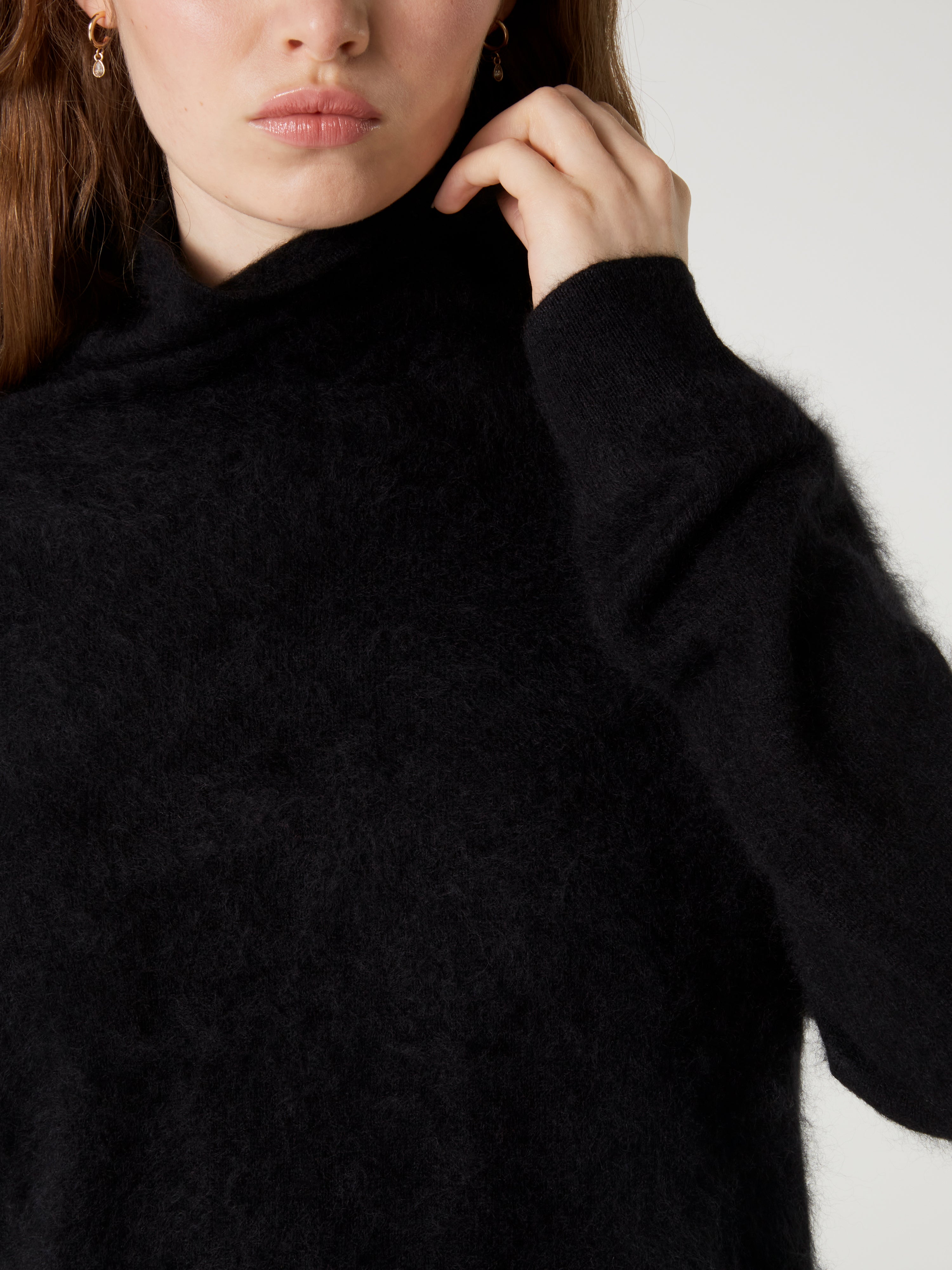 absolut-solange-kaschmirpullover-mit-stehkragen-geb-rstetes-kaschmir-schwarz image 1