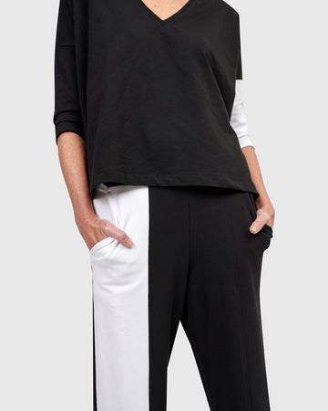 alembika-sadie-boxy-top-black-white image 6