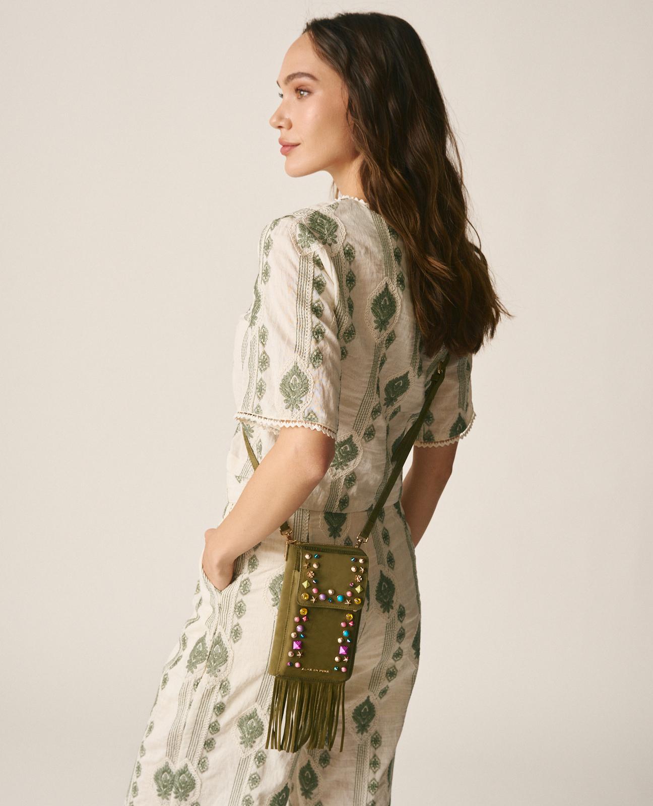 alma-en-pena-natalia-strass-clutch-kaki-leder-umh-ngetasche image 4