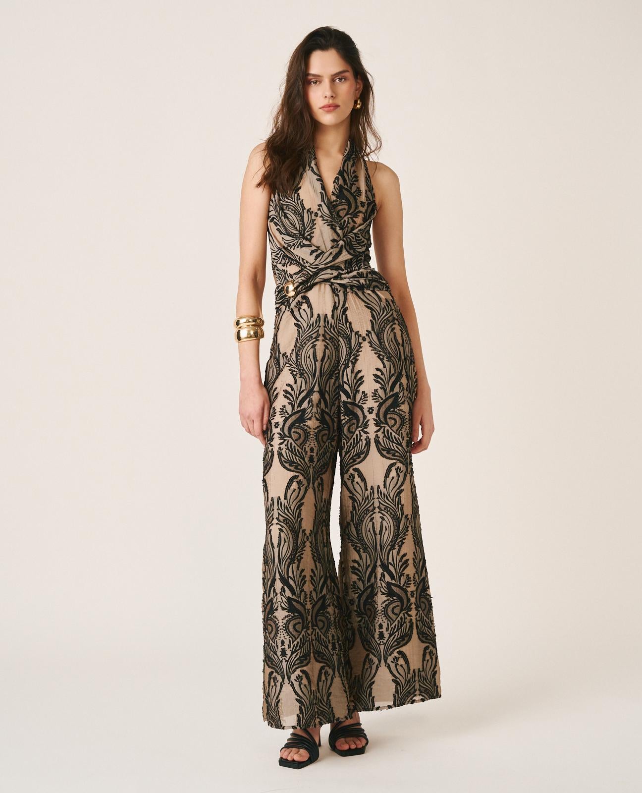 alma-en-pena-arabesque-jumpsuit-rmelloser-overall-mit-neckholder-und-wide-leg image 3