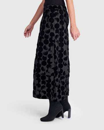 alembika-hematite-wide-leg-hose-crescent-cropped image 4