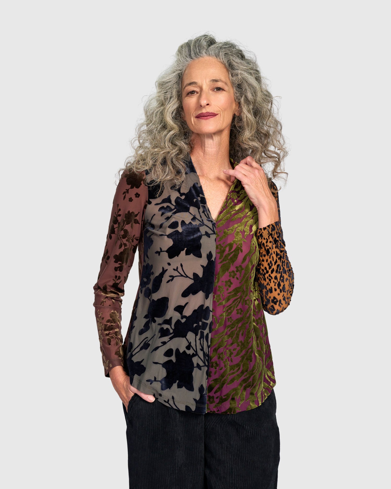 alembika-dolcezza-v-neck-top-jewel-multi image 1