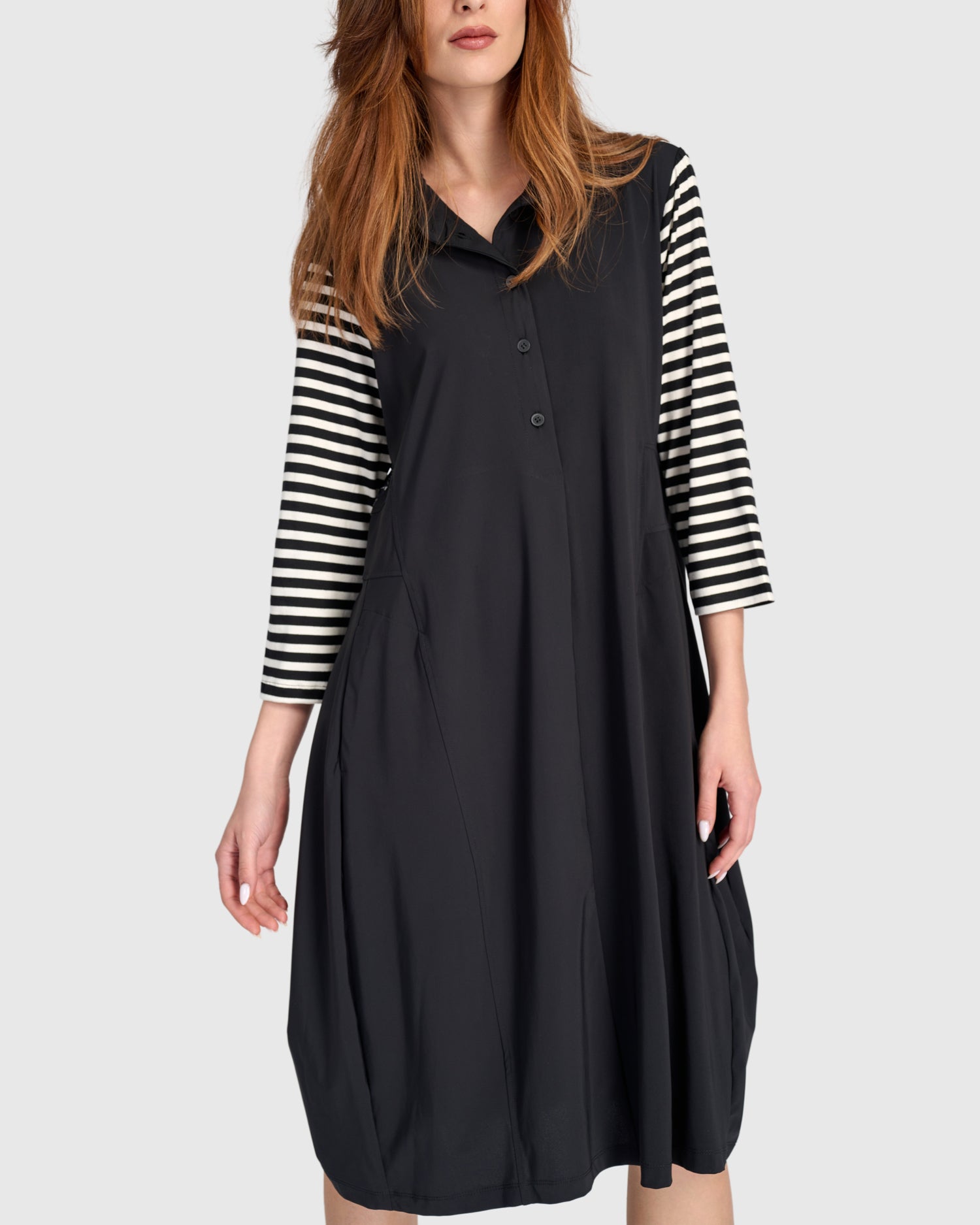 alembika-tekbika-range-shirtdress-black-stripes image 5