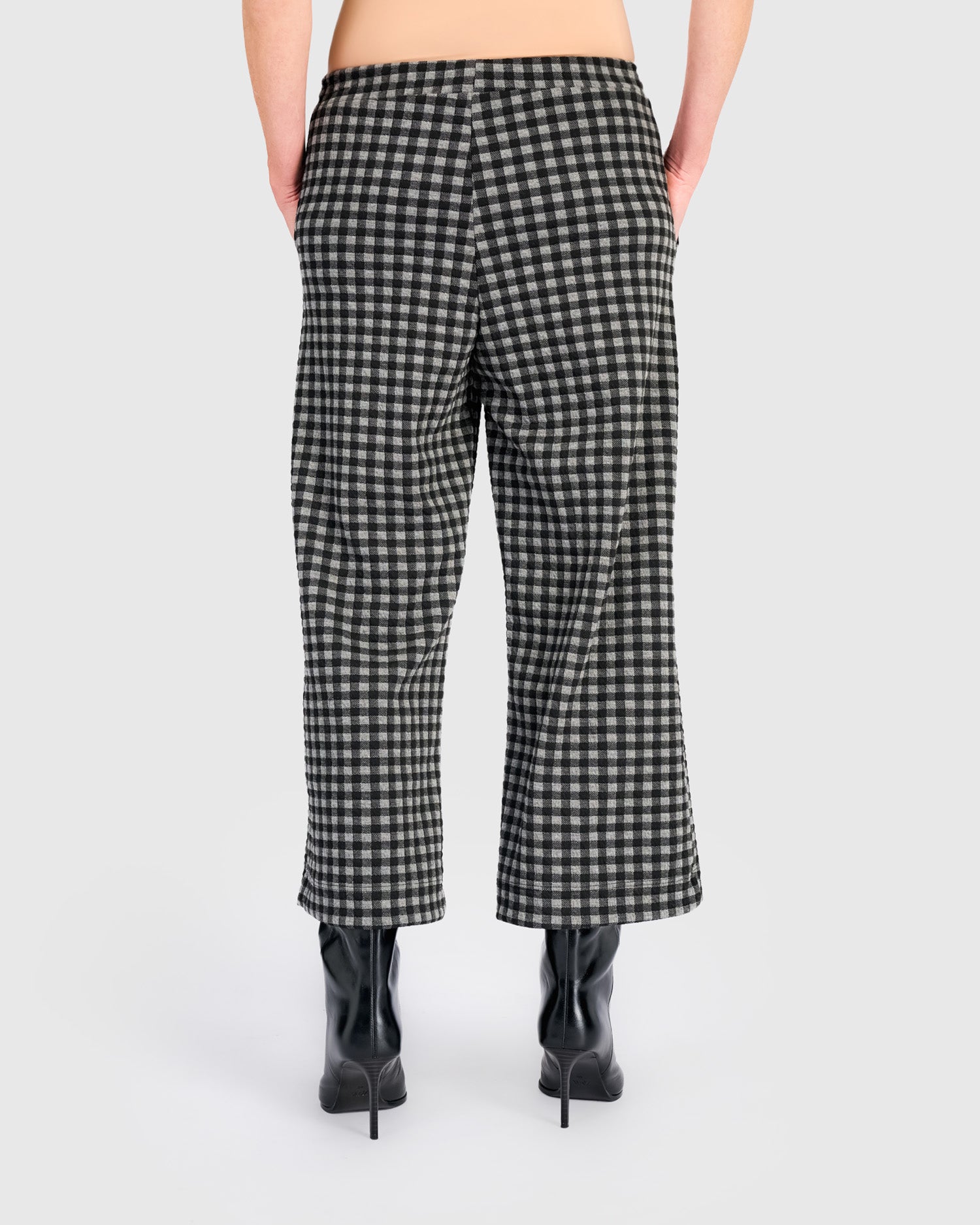 alembika-moment-crop-pant-graphite-check-damen image 5
