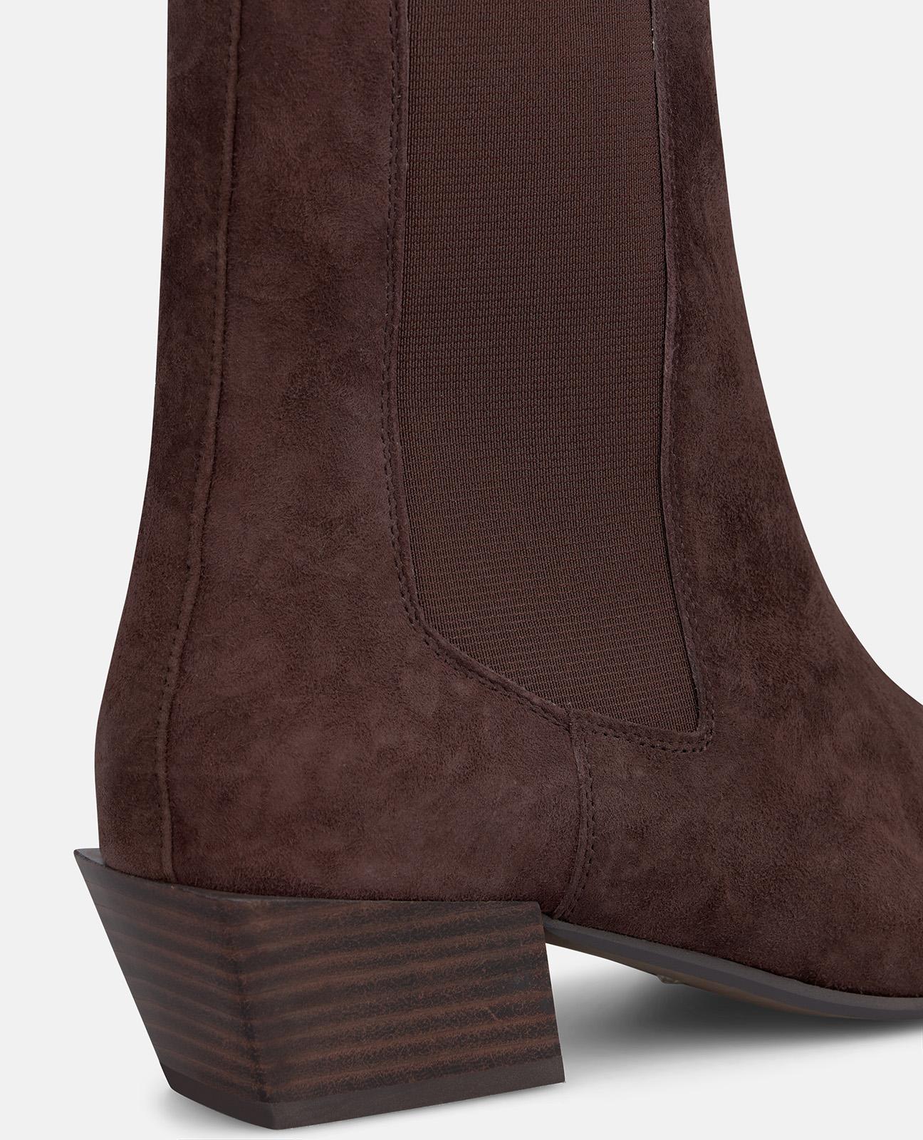 alma-en-pena-chelsea-patent-stiefelette-mit-blockabsatz image 4