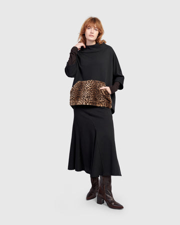 alembika-urban-muff-pullover-top-black image 2