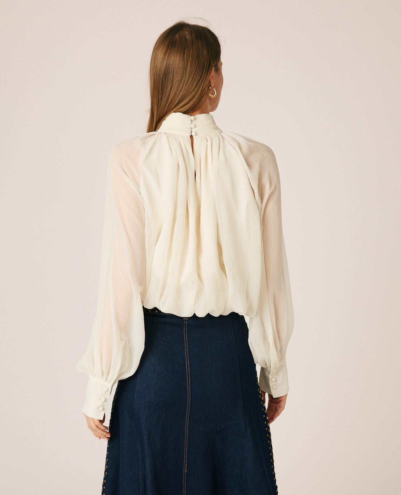 alma-en-pena-chiffon-bluse-mit-drapierung-wei-e-bluse-mit-puff-rmeln image 6