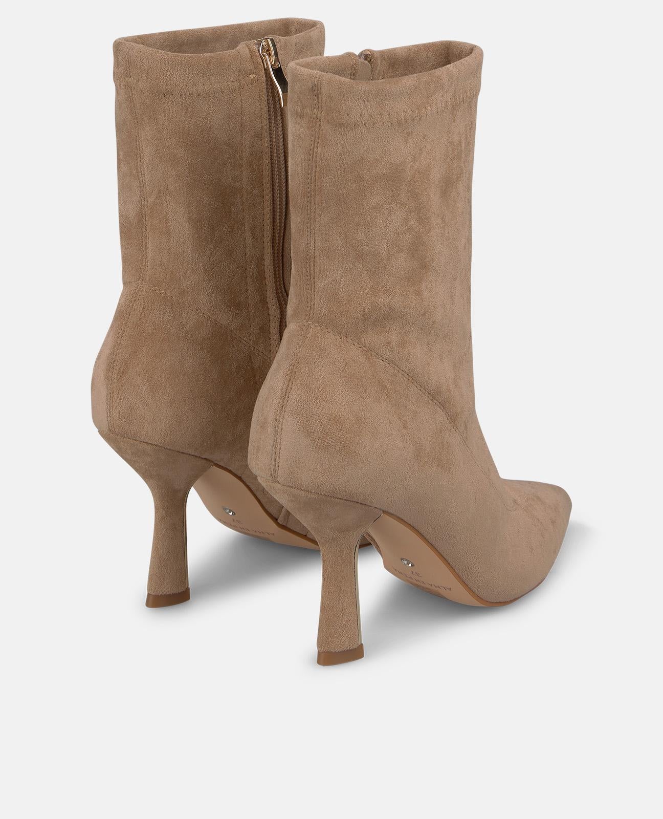 alma-en-pena-stiefeletten-in-lederoptik-mit-rei-verschluss-spitz-trichterabsatz- image 3