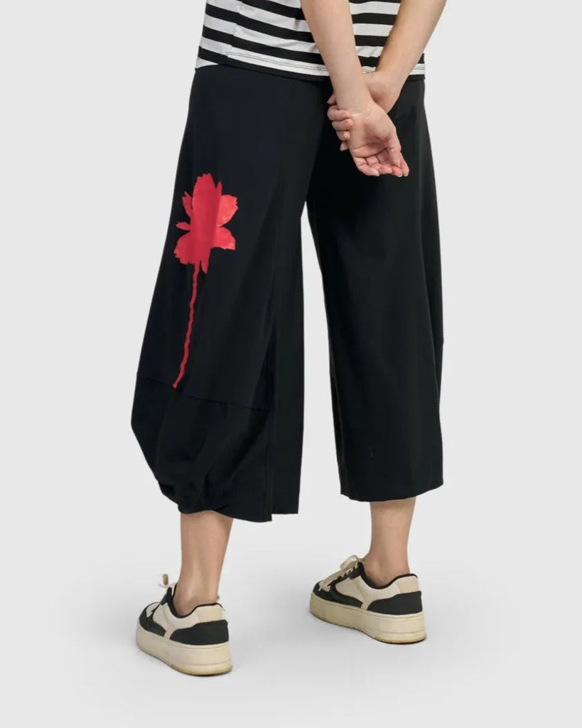 alembika-tekbika-moulin-rouge-punto-hose-flower image 1