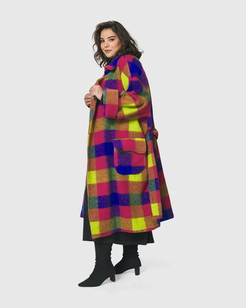 alembika-bright-lights-big-city-mantel-checkered image 4