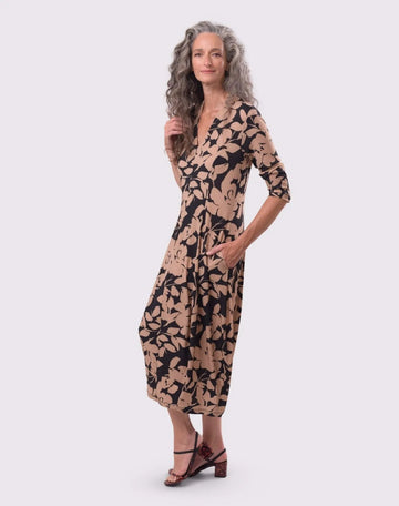 alembika-olena-cocoon-dress-floral-damen-kleid image 2