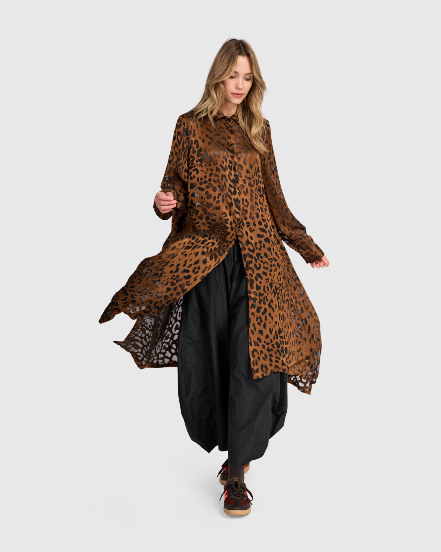 alembika-nadia-tunic-cognac-leopard-damen-tunika image 2
