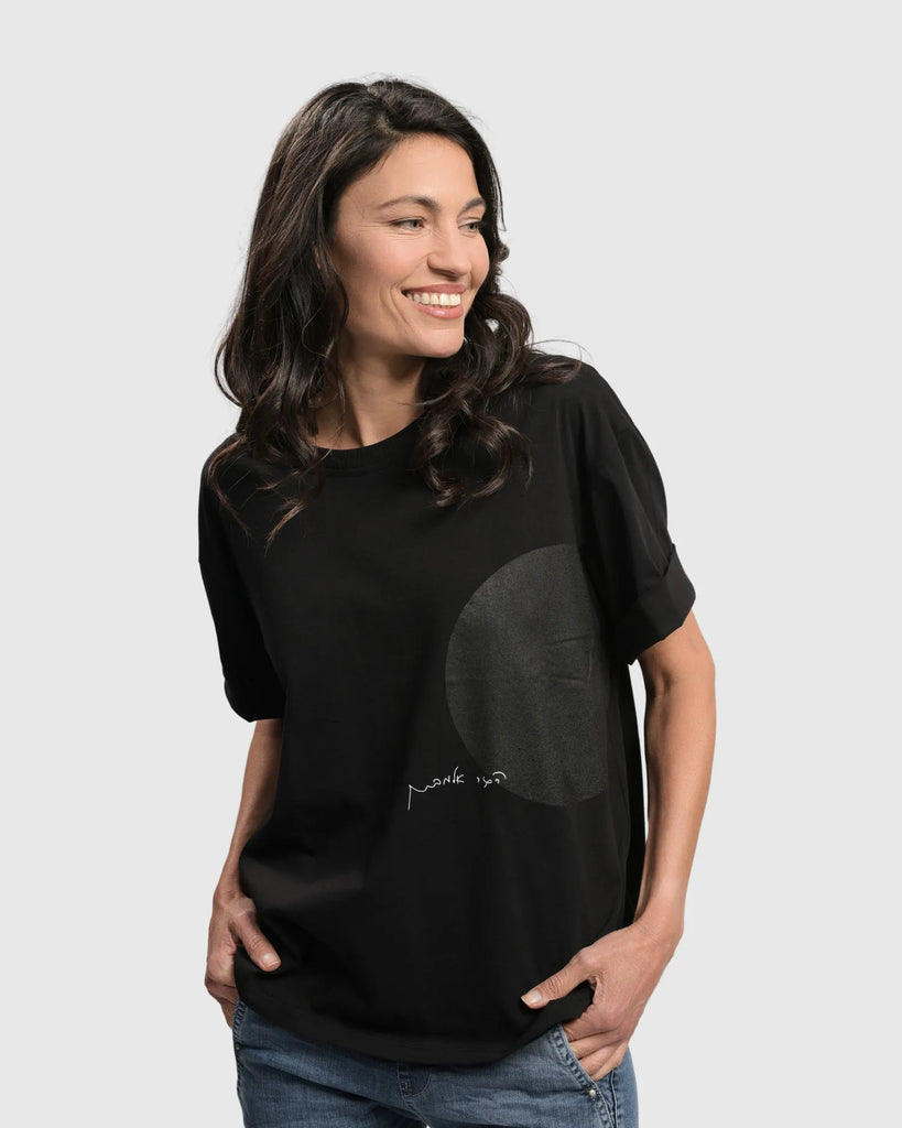 alembika-hagar-s-signature-t-shirt image 1
