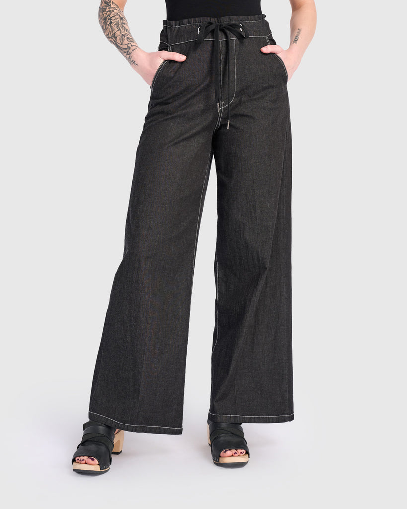 alembika-washed-wide-leg-stretch-jeans-jet image 1