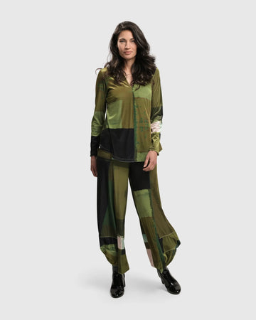 alembika-al-fresco-v-neck-pullover-olive image 7