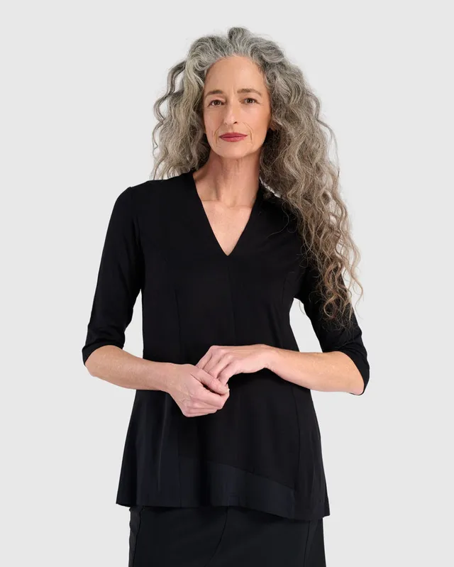 alembika-tekbika-v-neck-tunik-top-black-a-linien-tunika image 1