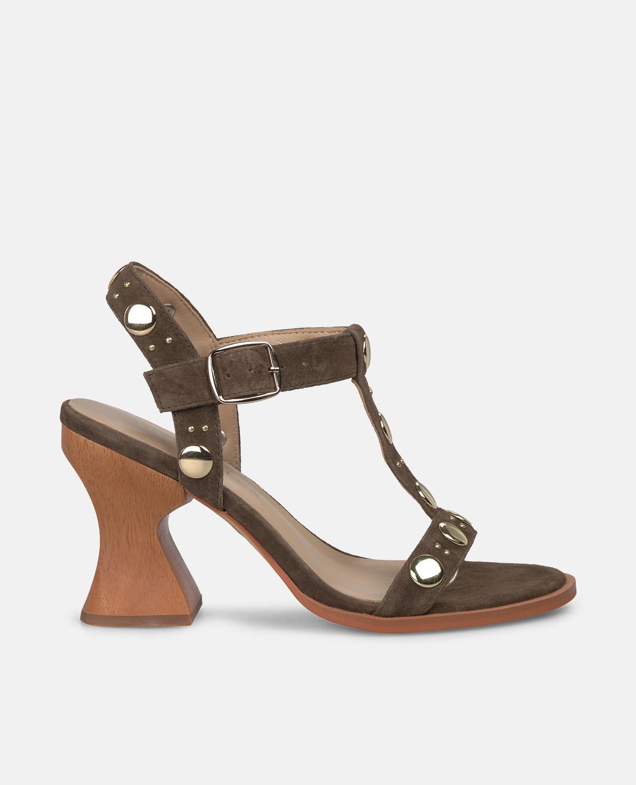 alma-en-pena-t-strap-sandals-with-round-studs-sandalette-braun-8-cm-blockabsatz image 1
