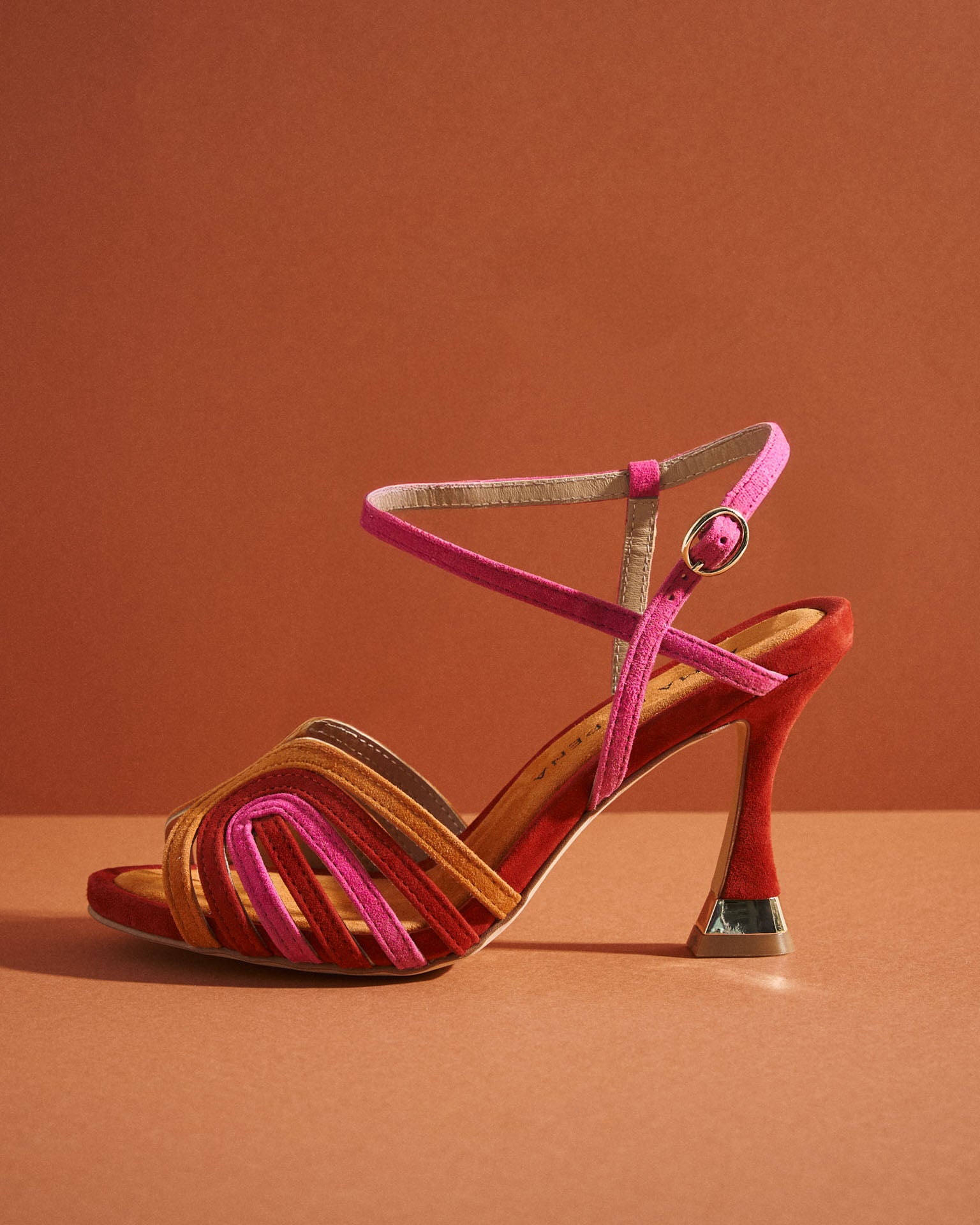 alma-en-pena-riemchen-sandalette-multicolor-10-5-cm-rot image 1