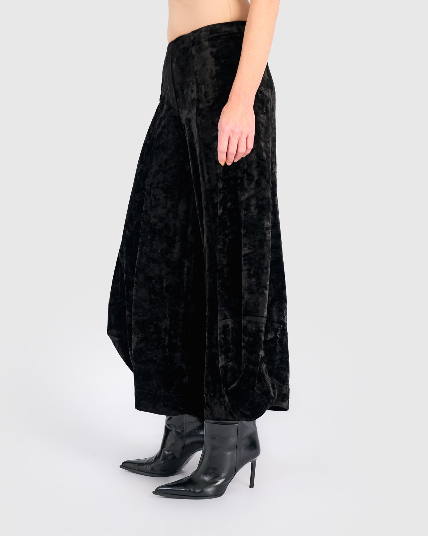 alembika-crushed-velvet-punto-pants-ap717b-schwarz image 4