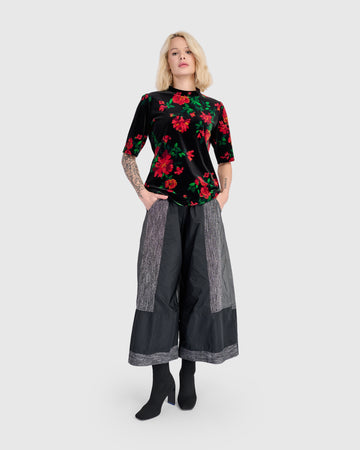 alembika-aria-velvet-mockneck-shirt-roses image 6