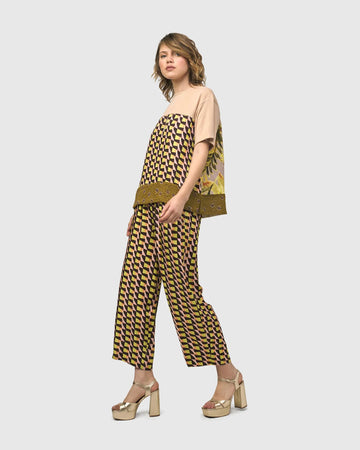 alembika-penrose-hose-geometric image 4