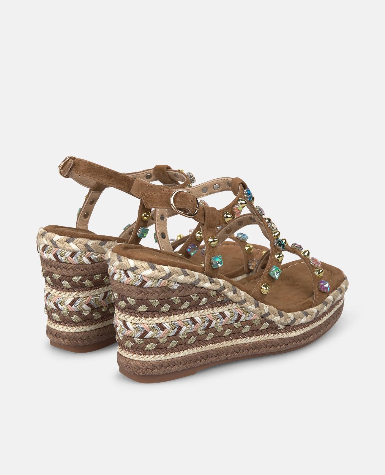 alma-en-pena-espadrille-keil-t-riemen-strass-nieten-9-5-cm-caramelo image 3