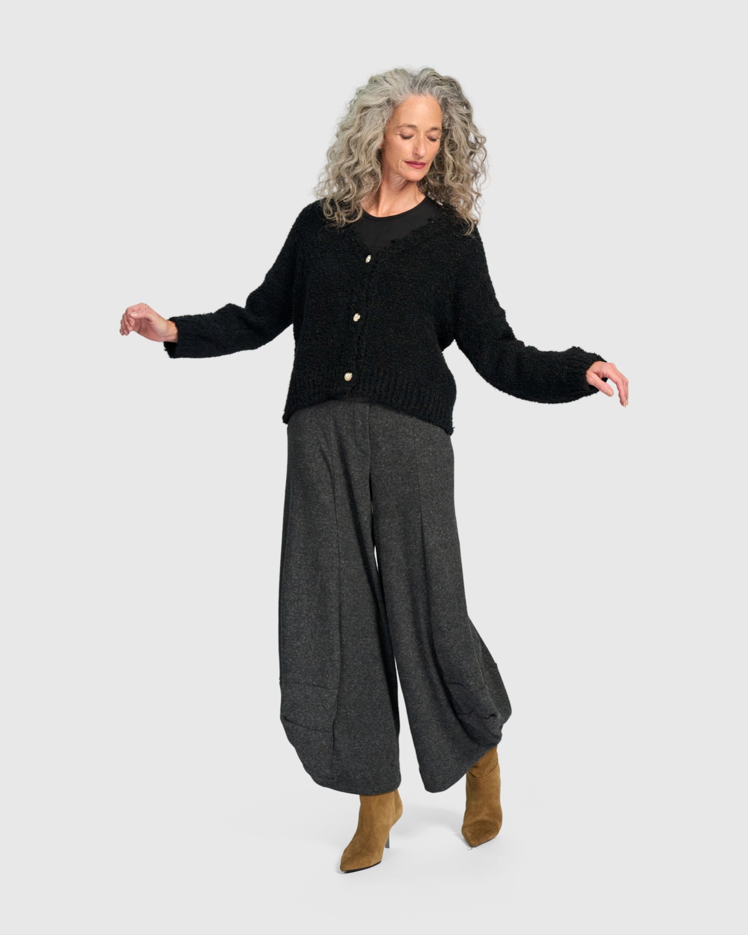 alembika-plush-punto-pants-carbon-damen-lantern-hose image 8