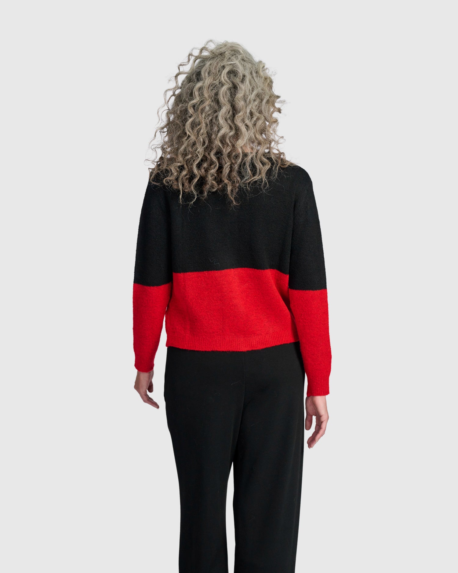 alembika-maeve-cardigan-black-crimson image 5
