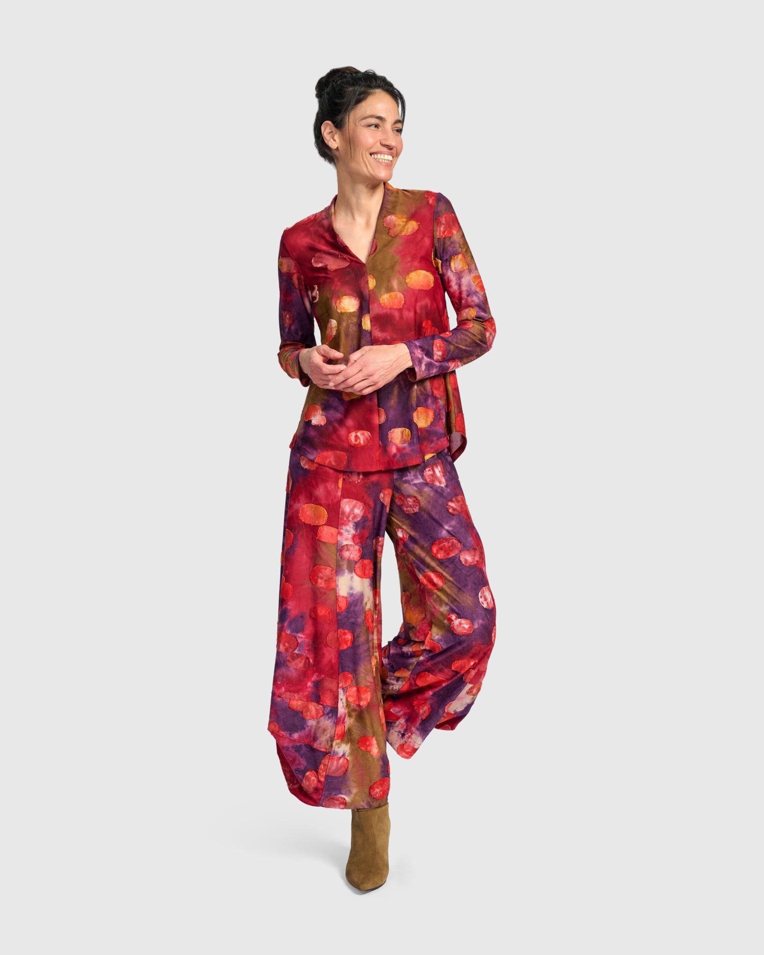 alembika-whirligig-v-neck-top-damen-shirt-berry-mix image 2