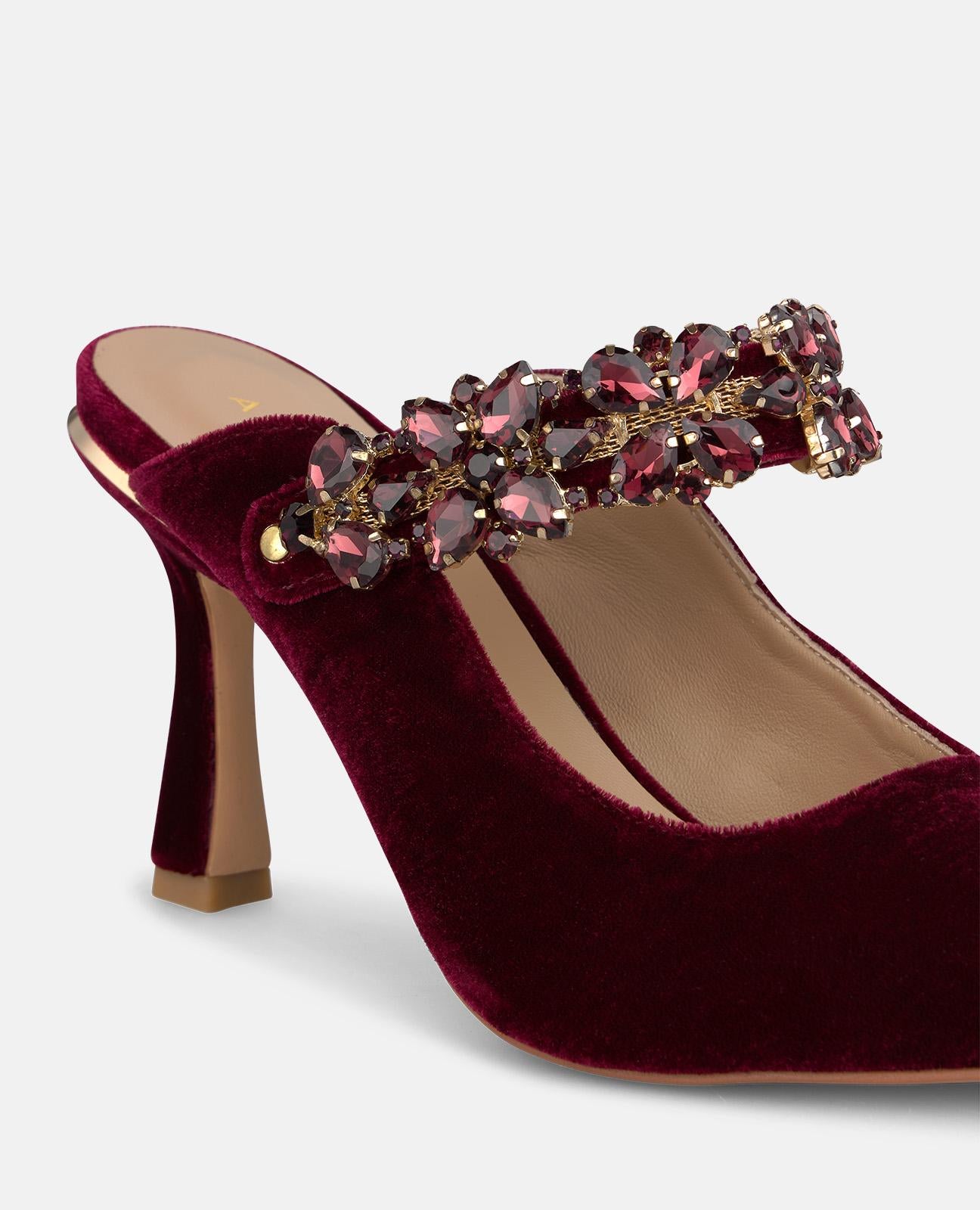 alma-en-pena-velvet-slingback-pumps-bordeaux-8-cm image 4