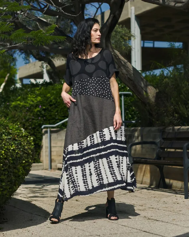 alembika-lost-city-t-shirt-maxikleid-savanna image 1